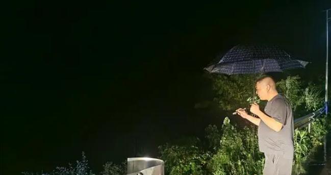 慈利縣楊柳鋪鄉(xiāng)|齊心協(xié)力，奮戰(zhàn)防汛一線